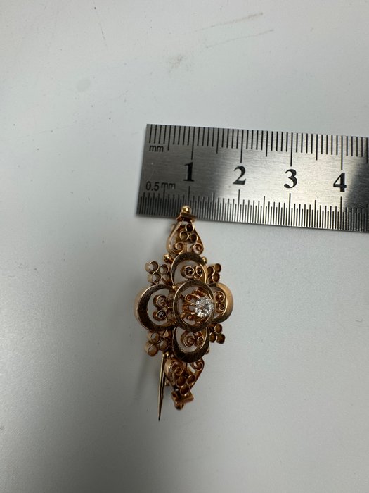 Broche - 14 karat Rosaguld -  0.10ct. tw.