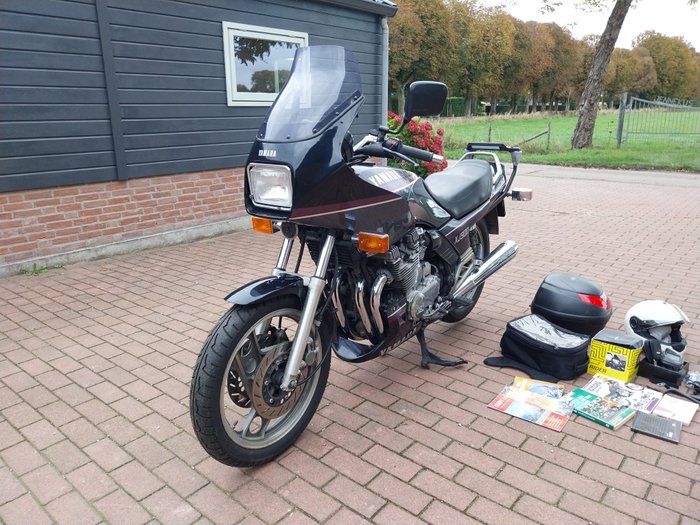 Yamaha - XJ 900 - NO RESERVE - 900 cc - 1992