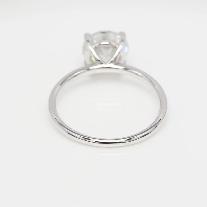 Ring - 18 kraat Hvidguld -  2.58ct. tw. Diamant (Laboratoriedyrket) - Runde F-VVS2