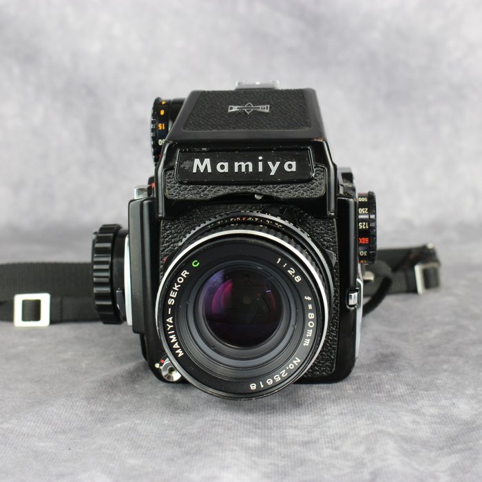 Mamiya 645 + Mamiya-Sekor C 2.8/80mm | 120/mellemformat kamera