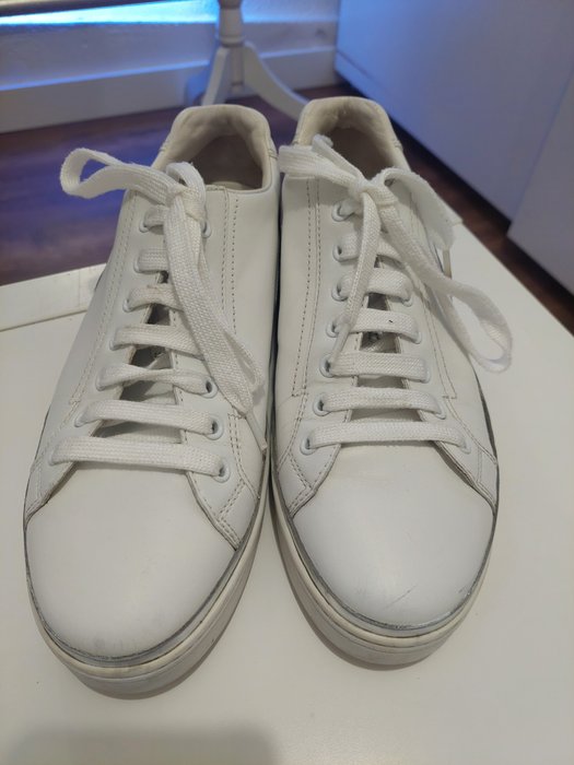 Prada - Sneakers - Størelse: Shoes / EU 39.5