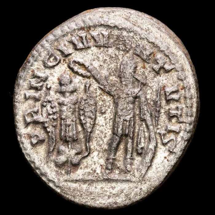 Romarriket. Valerian II (+AD 258). Antoninianus Samosata mint. PRINC. IVVENTVTIS, prince standing to left, crowning trophy.  (Ingen mindstepris)