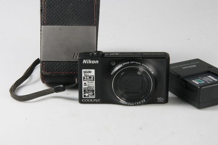 Nikon Coolpix S8000 - mini-compact  - 14 MP - Digitalt kompaktkamera