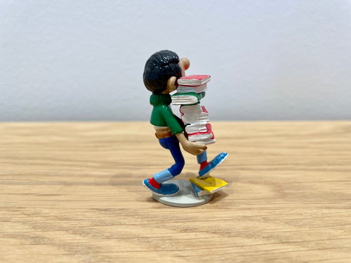 Figurine Gaston Lagaffe avec Livres - Pixi 4684 - (1989)