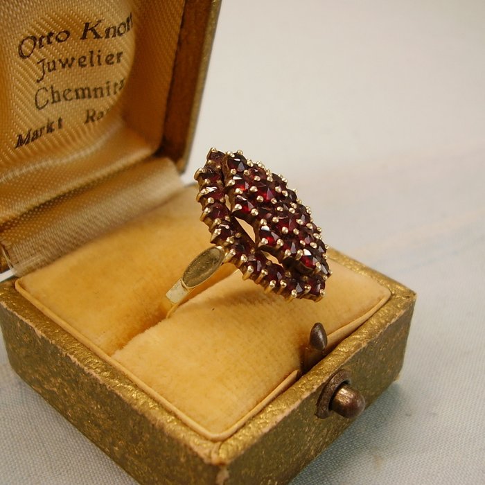 Ingen mindstepris - Other brand - Ring Forgyldt, Sølv -  3.00ct. tw. Granat - antikke bøhmiske værker omkring 1900