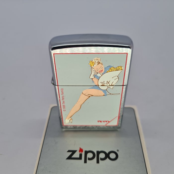 Zippo - George Petty Girl - Lighter - Messing