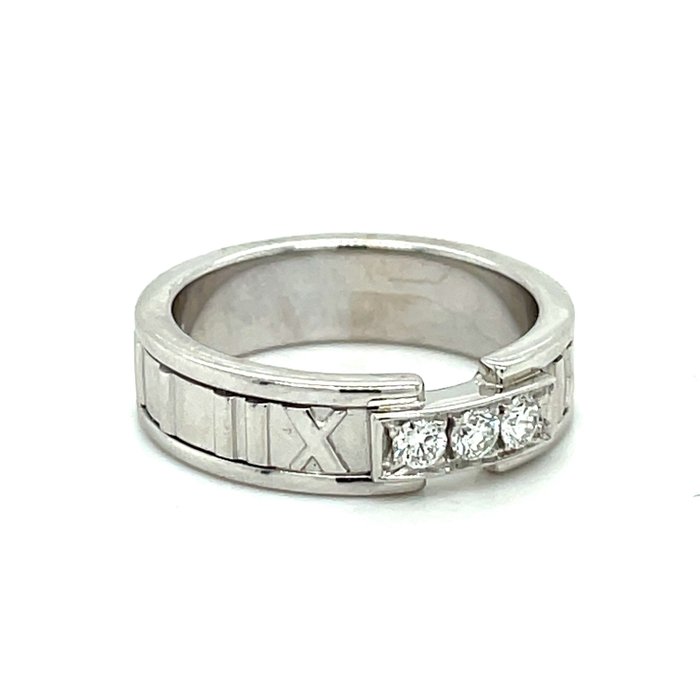 Tiffany  Co - Ring - 18 kraat Hvidguld Diamant