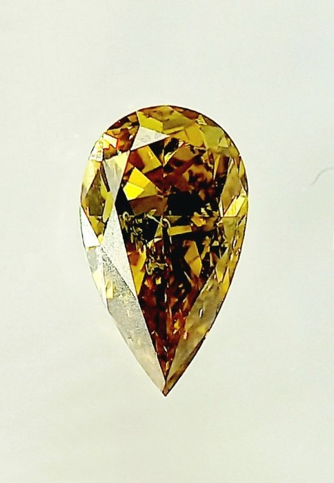 Ingen mindstepris - 1 pcs Diamant  (Naturfarvet)  - 0.88 ct - Pære - Fancy deep Grønlig Gul - I1 - Antwerp Laboratory for Gemstone Testing (ALGT)