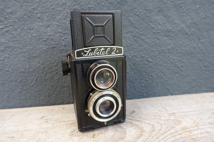 Lubitel Lubitel 2 To-øjet spejlreflekskamera (TLR)