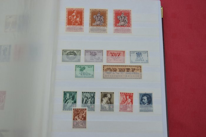 Belgien 1941/1980 - Album med frimærker og serier -- MNH blokke og hæfter mellem 1941 og 1980