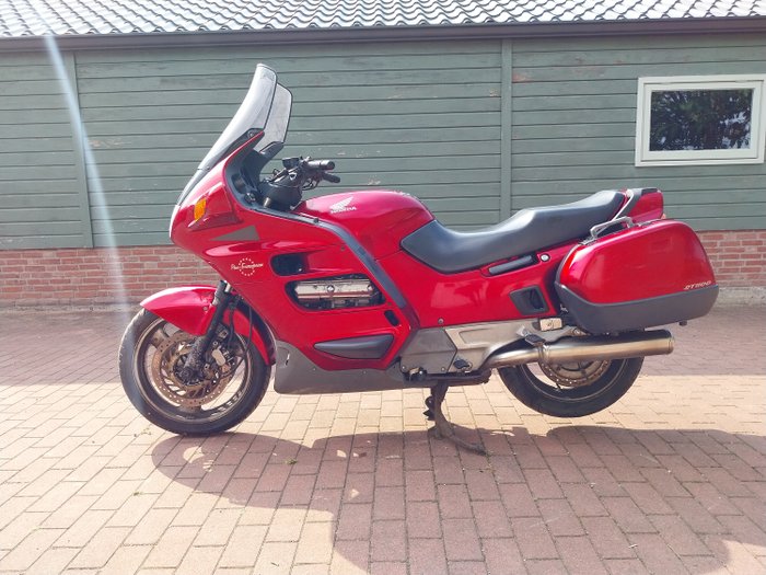 Honda - ST 1100 - Pan European - NO RESERVE - 1100 cc - 1992