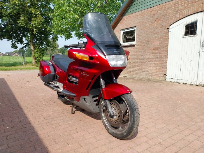 Honda - ST 1100 - Pan European - NO RESERVE - 1100 cc - 1992