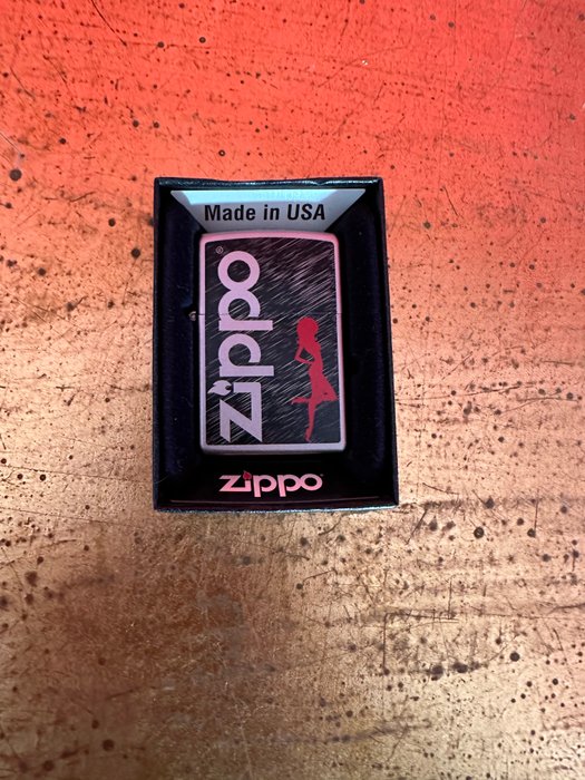 Zippo - Lighter - Jern (støbt/smeltet)