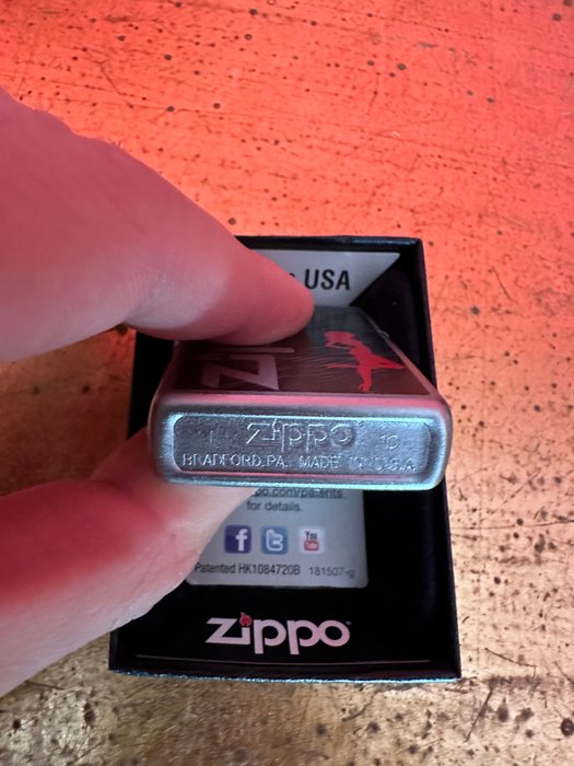 Zippo - Lighter - Jern (støbt/smeltet)