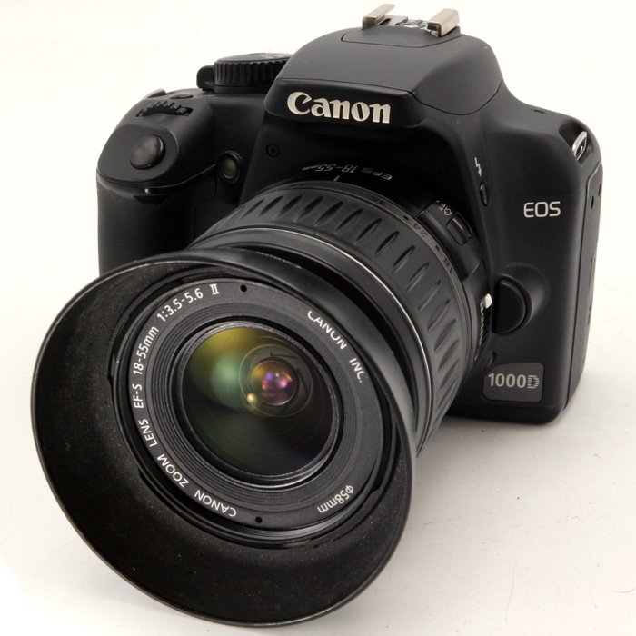 Canon EOS 1000D + EF-S 18-55mm f/3.5-5.6 II #JUST 6374 CLICKS #DSLR FUN Digitalt refleks kamera (DSLR)