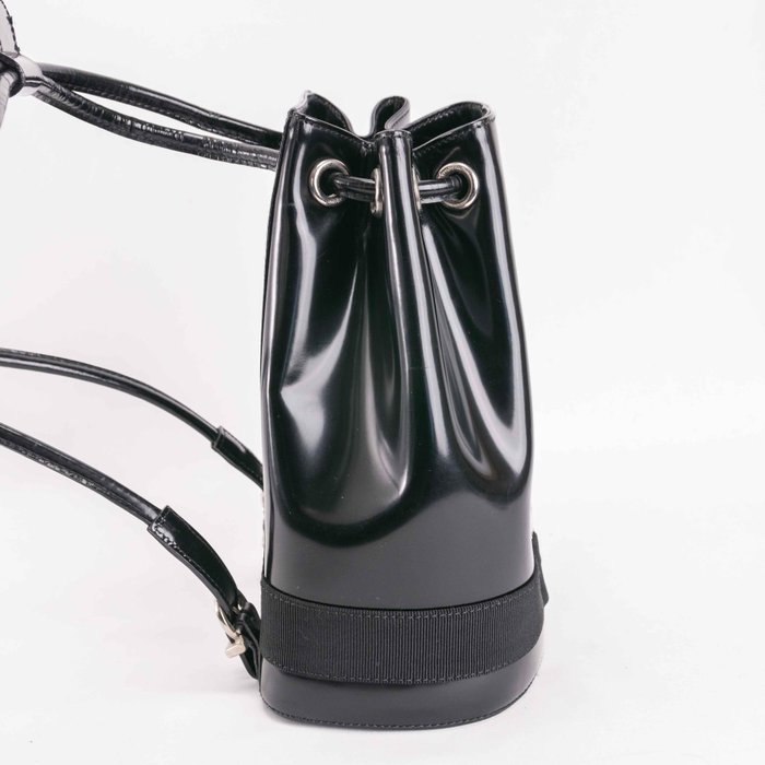 Salvatore Ferragamo - Salvatore Ferragamo Drawstring Bucket Mini Backpack in Patent Leather - Rygsæk