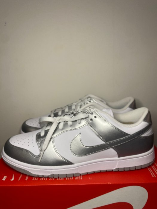 Nike - Dunk Low - Sneakers - Størelse: EU 44.5 - Nyt med labels