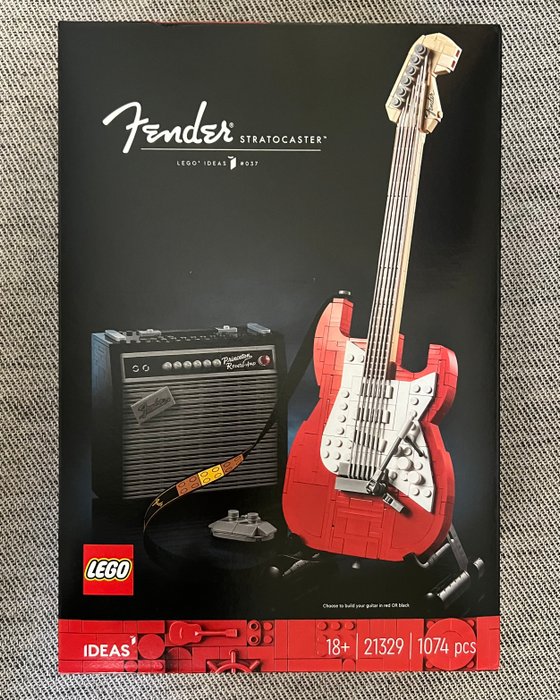 Lego - Ideas - 21329 - Fender Stratocaster