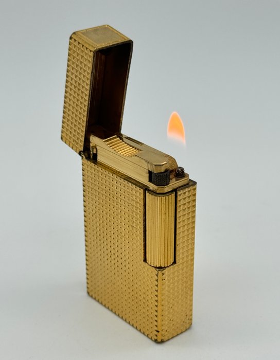 S.T. Dupont - Gold Plated Line 1 BR Diamond Head pattern - Lighter - forgyldt