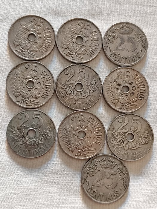 Spanien. Guerra Civil y II Republica. 1-Peseta 50-25 Céntimos 1925-1927-1934-1937 (30 monedas)  (Ingen mindstepris)