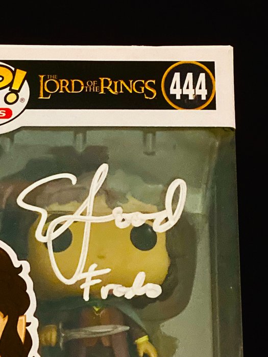 Lord of the Rings - Funko Pop Lord of the Rings - #444 Elijah Wood Signed Funko "Frodo" - 2000-present