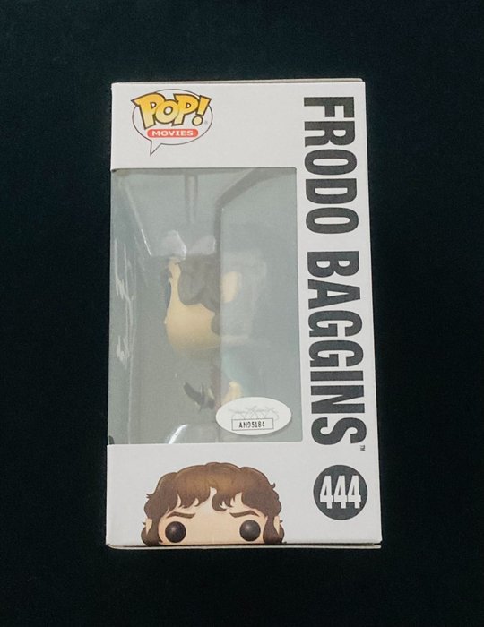 Lord of the Rings - Funko Pop Lord of the Rings - #444 Elijah Wood Signed Funko "Frodo" - 2000-present