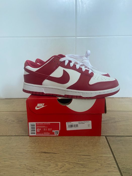 Nike - Sneakers - Størelse: Shoes / EU 42, US 8,5