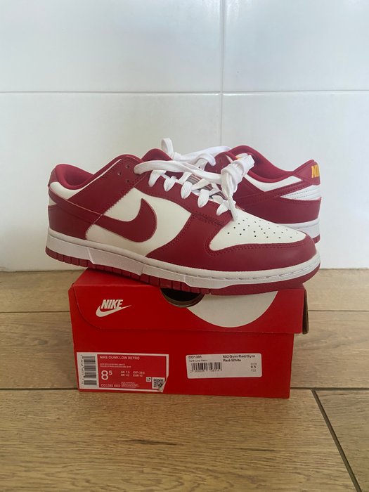 Nike - Sneakers - Størelse: Shoes / EU 42, US 8,5