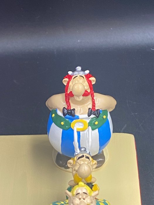 Asterix "La conscription des légionnaires" Ref 2373 - 1 Figurine - Pixi - 2023