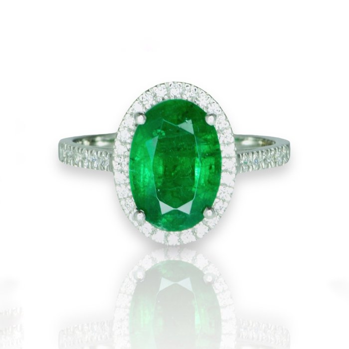 Ring Platin -  3.38ct. tw. Smaragd - Diamant - Deep Green - Mindre olie