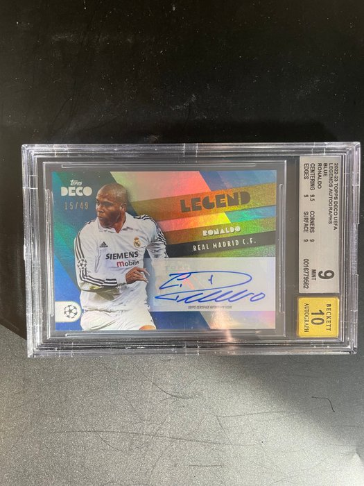 2022/23 Topps Deco UEFA Ronaldo Legends Blue/49 - Error Autograph Cristiano Ronaldo - Beckett 9 - Auto 10 - 1 Graded card