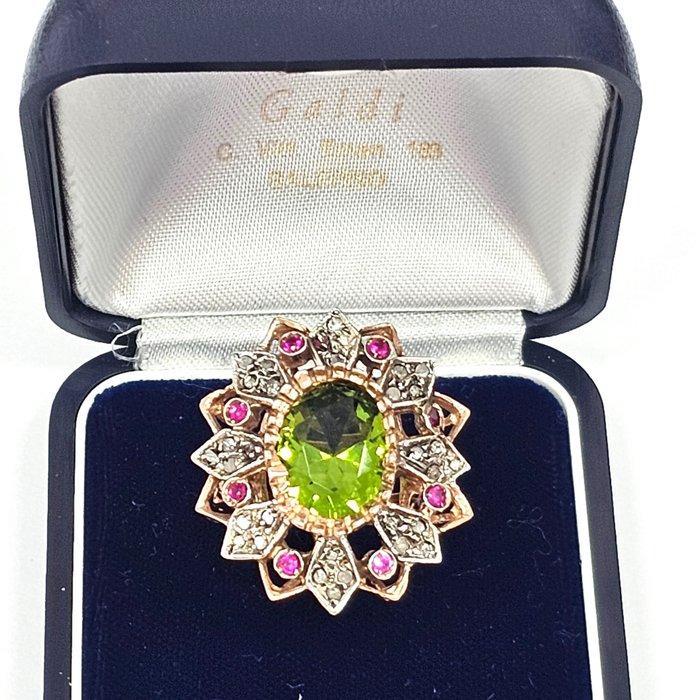 Ingen mindstepris - Ring - 9 kt. Rosaguld, Sølv -  5.49ct. tw. Peridot - Rubin