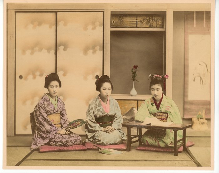 Kusakabe Kimbei, Farsari et divers Yokohama School - "Girls writing"