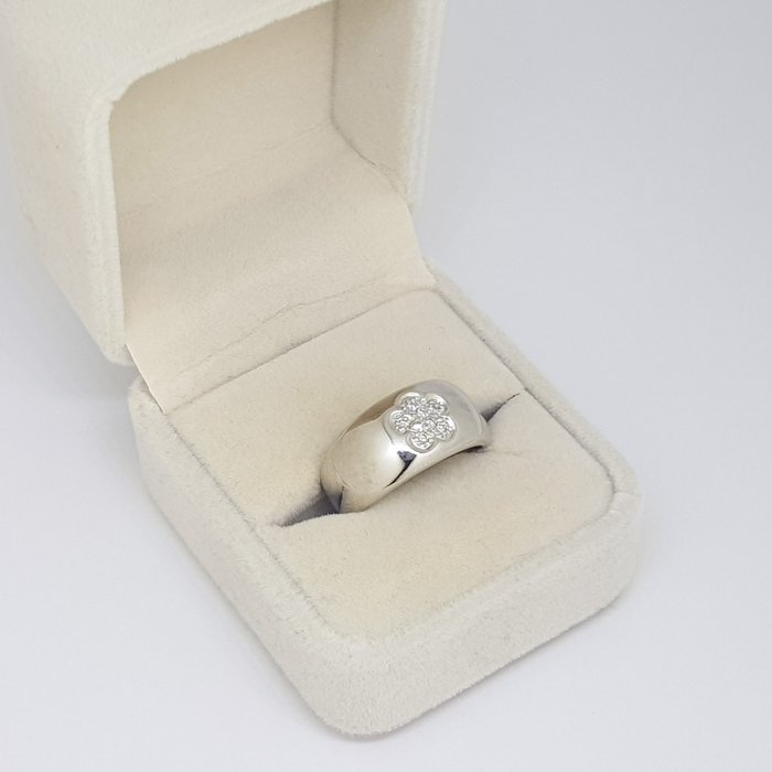 Ring - 18 kraat Hvidguld -  0.16ct. tw. Diamant (Natur)