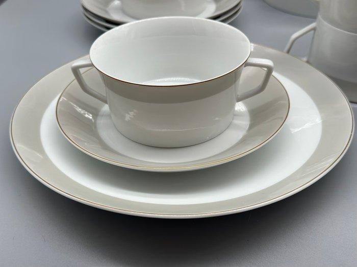 Fürstenberg 22-teiliges - Zeitlose Eleganz für Ihre Tafel - Middagssæt (22) - Porcelæn