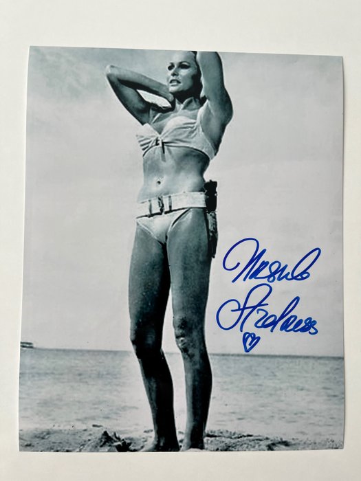 James Bond 007: Dr. No - Ursula Andress as "Honey Ryder" signed photo with b´bc holographic COA