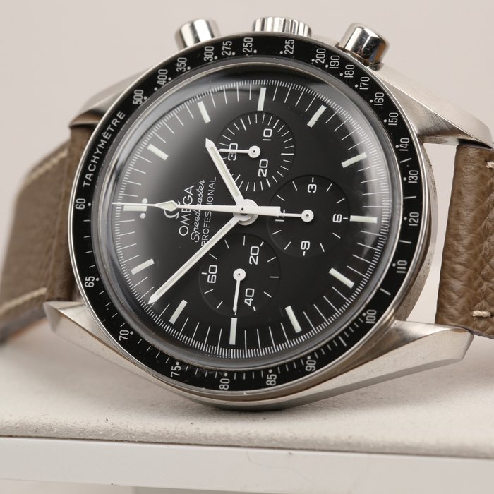 Omega - Speedmaster Professional Moonwatch - 35705000 - Mænd - 2000-2010