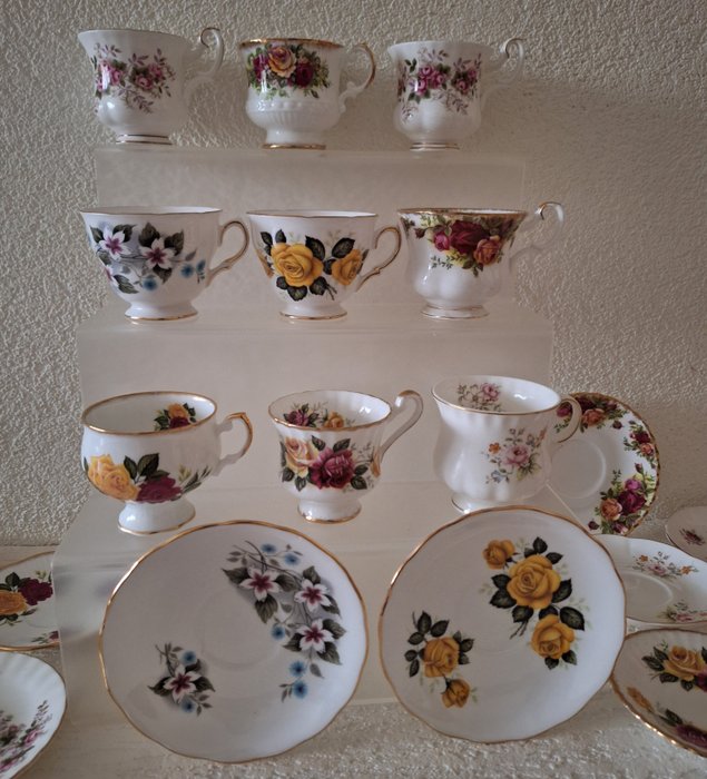 Royal Albert, Royal Vale, Rosina - Kop og underkop (18) - Knogleporcelæn