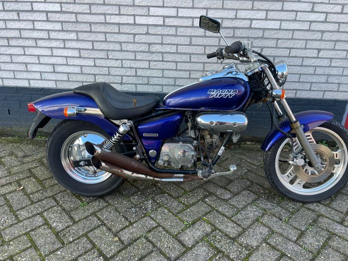 Honda - Magna - 50 cc - 2024