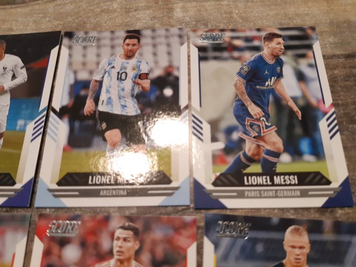 2021/22 Panini Score FIFA Erling Haaland, Jude Bellingham, Kylian Mbappé, Cristiano Ronaldo, Lionel Messi Complete Set - Næsten så god som ny (NM)