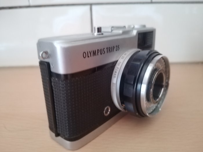 Olympus Olympus Trip 35 met D Zuiko 2.8 40 mm lens Analogt kompaktkamera