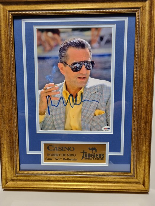 Casino - Robert de Niro - Signed with PSA/DNA Certificate, Framed with plaque