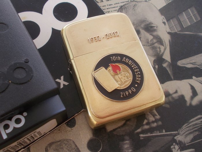 Zippo brass  - Friends For A Lifetime 70th Anniversary 2002 coty  1941 replica - Lighter - Messing