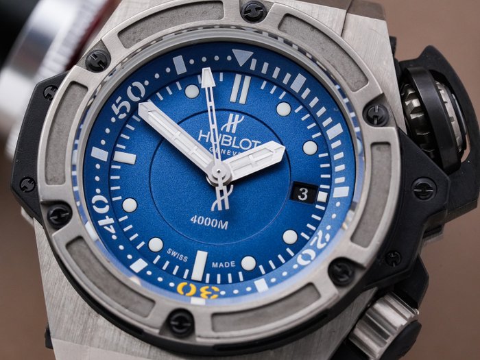 Hublot - Power King Oceanographic Lucerne Phillipines 30th Anniversary Limited Edition - 731.NX.5127.GR.LLX12 - Mænd - 2011-nu