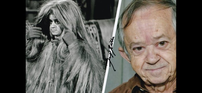 The Addams Family - Signed by Felix Silla (+) (Cousin Itt)