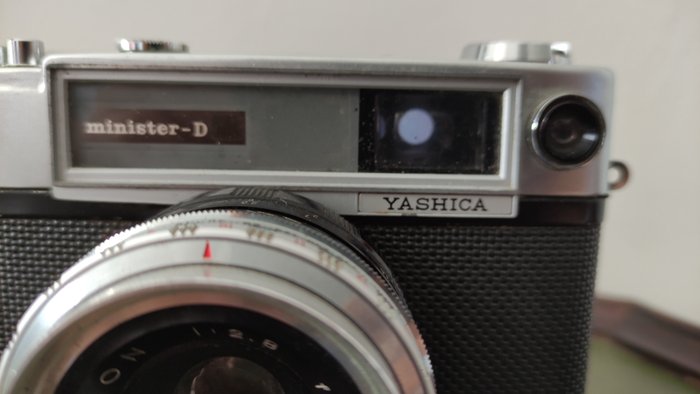 Yashica Minister D Analogt kamera