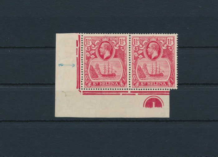 Sankt Helena 1922 - King George, 1 1/2 P "dark carmine" i et par fra venstre hjørnekant med pladedefekt, "cleft rock" - Stanley Gibbons No. 99/99fc, mit Fotobefund "The Royal Philatelic Society"