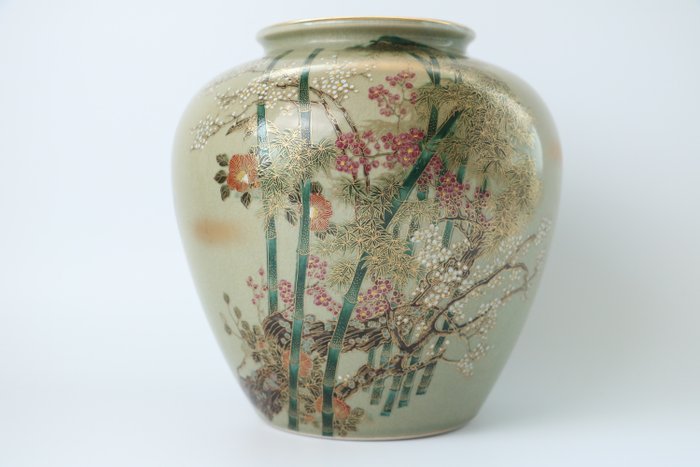 Smuk Kutani porcelæn 九谷焼 vase - Porcelæn - 陶勝 Tōshō - Japan - Shōwa-periode (1926-1989)