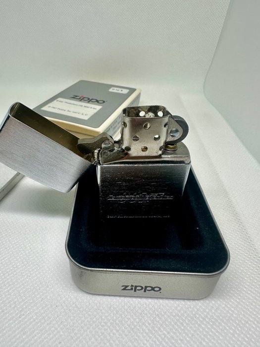 Zippo - 007 Tomorow never dies 08/1997 - Lighter - Stål