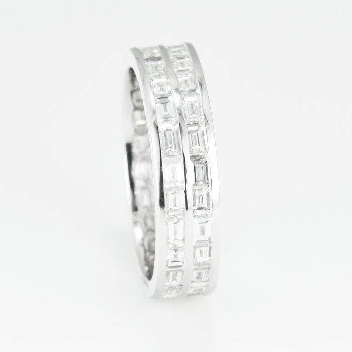 Ring Platin -  2.31ct. tw. Diamant (Natur) - VVS - Kanalsæt - Ring